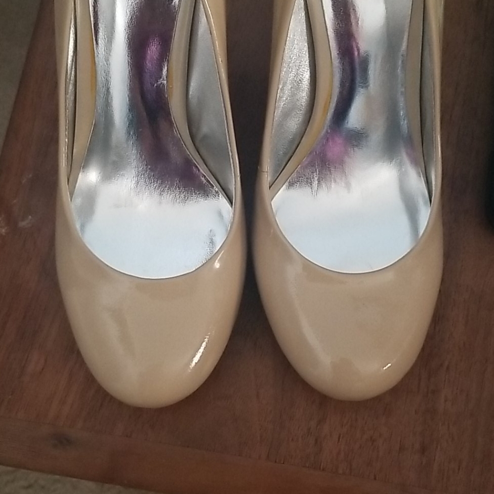 Jessica Simpson heels - Picture 5 of 5